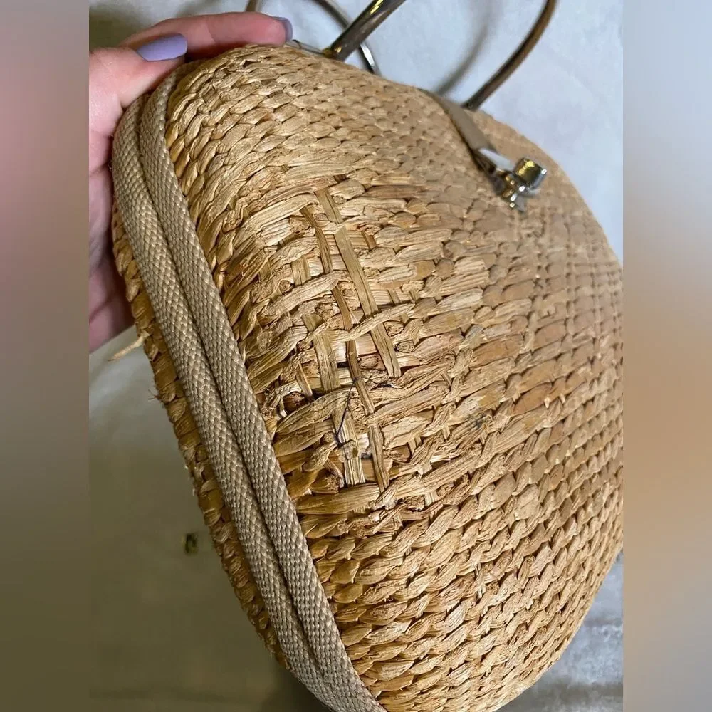 Statement handbag - Picture 5 of 6